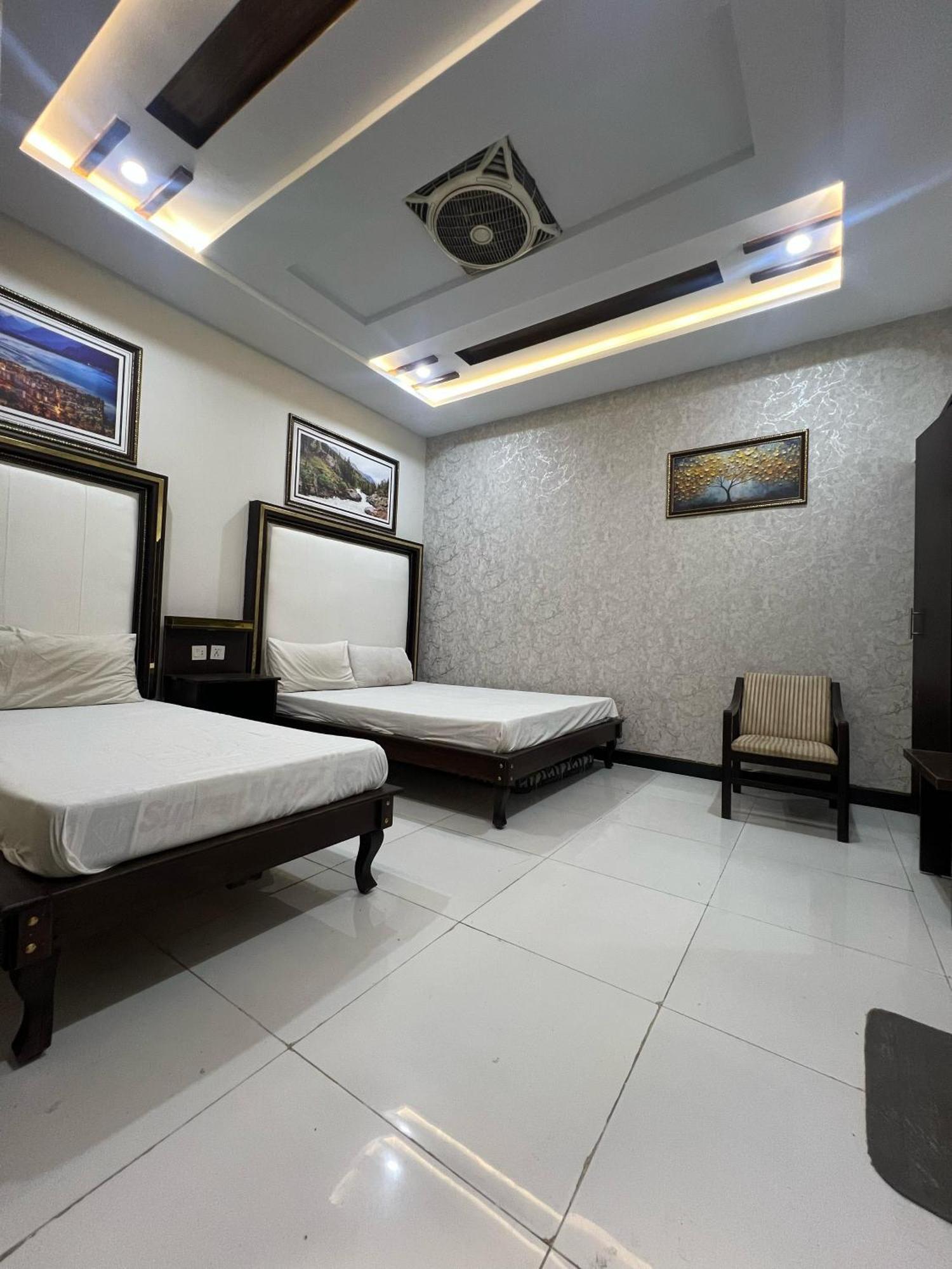 Oriole Guest House Economy Living Islamabad Esterno foto