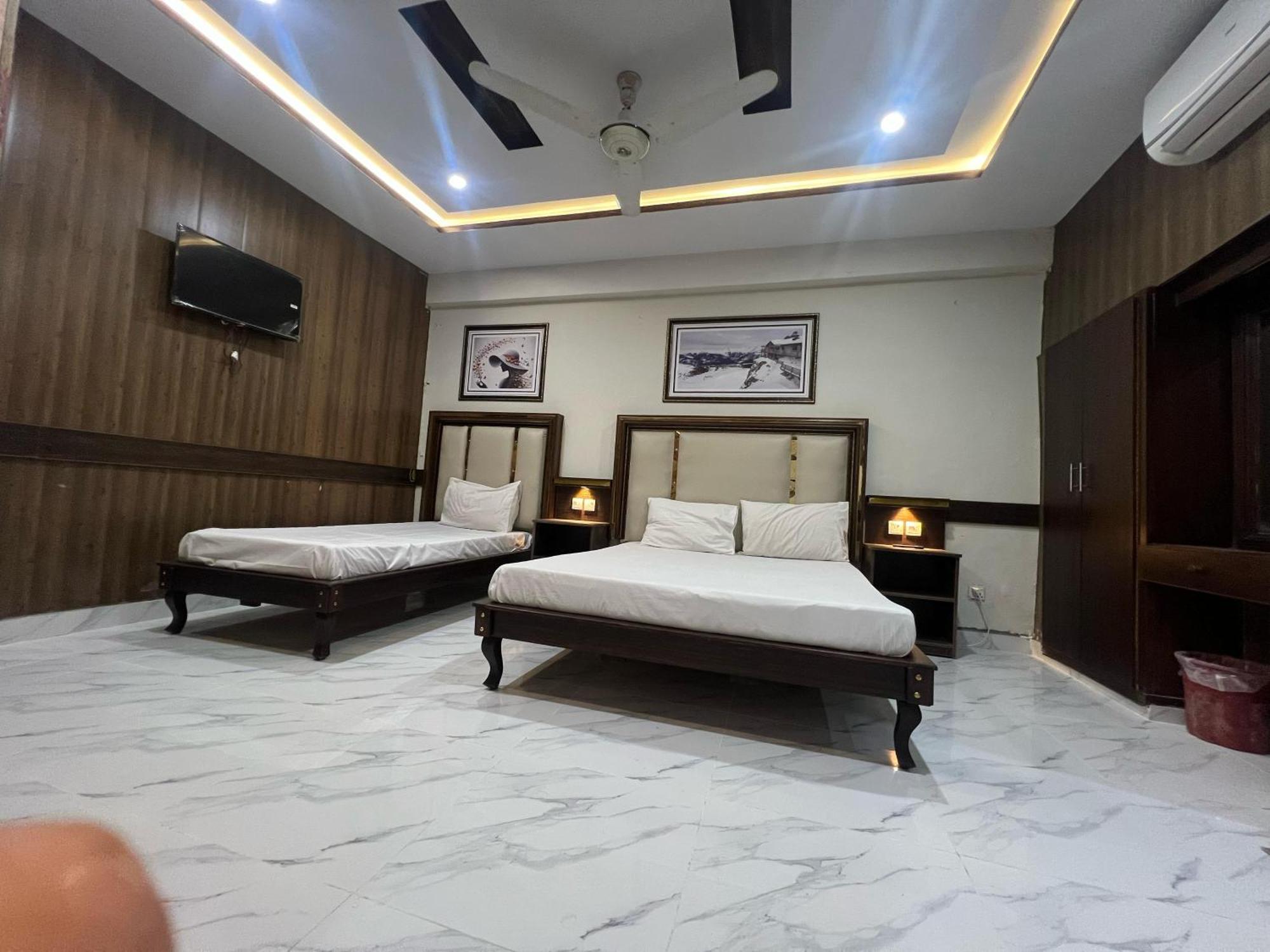 Oriole Guest House Economy Living Islamabad Esterno foto